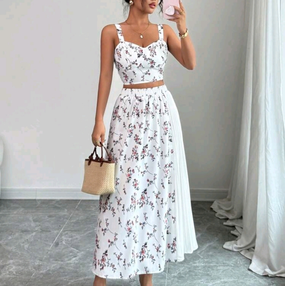 Women Flower Print Top And Pleated Contrast Color Skirt 2 Pieces Set